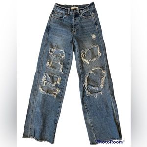 PACSUN BAGGY JEAN - SIZE 23 (00) - MEDIUM WASH - DISTRESSED - WIDE LEG - RAW HEM
